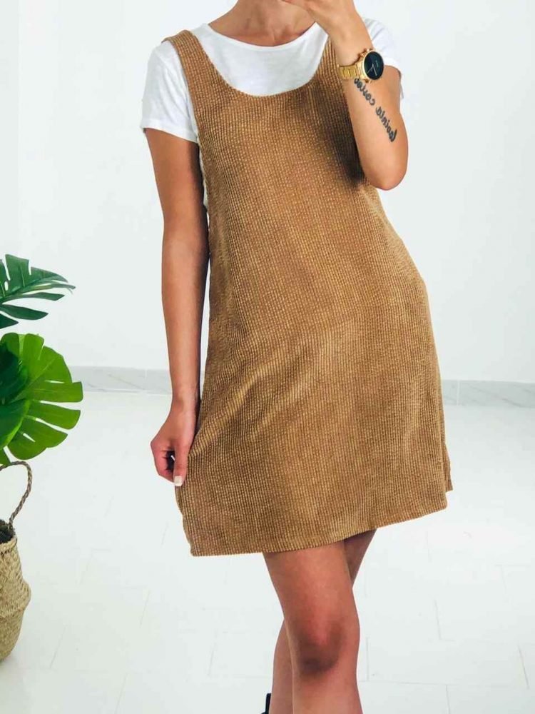 Combo vestido y camiseta casual